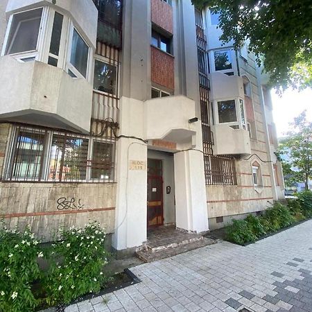 Albert Apartment 8 Constanta Exterior photo